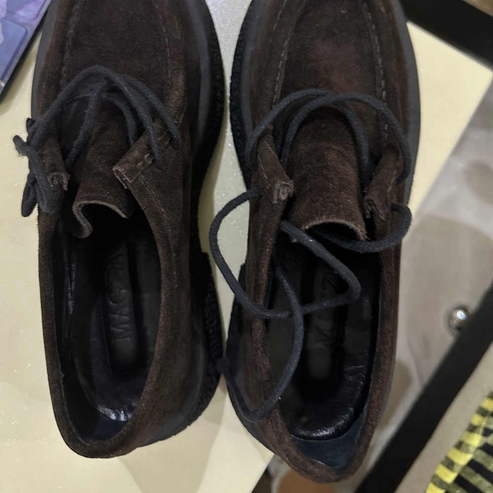 Women suede boots